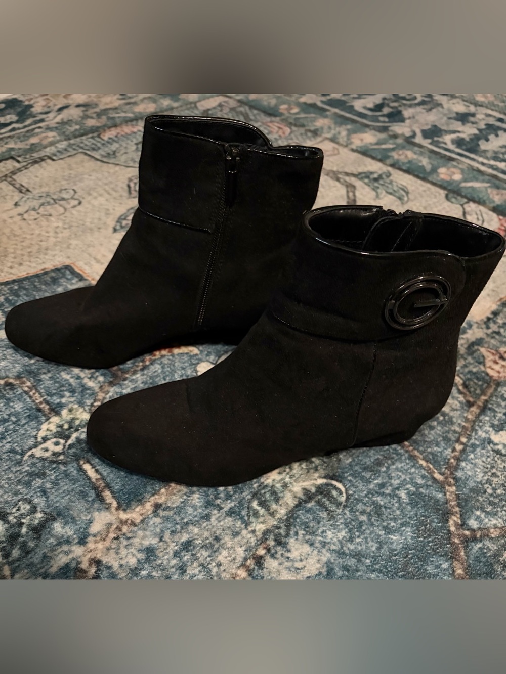 Impo Goya black suede peep toe wedge booties 9